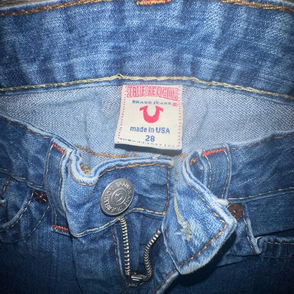 Embroidered Butterfly Blue Jeans - Picture 2 of 3